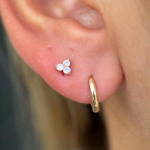 Pink Opal Trinity Stud Earring in 14k Gold, Hypoallergenic Stud, Helix Tragus Conch Piercing Jewelry, Birthday Gift for Him/Her/Mom/Daughter