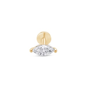 Pendiente de Cartílago en Corte Marquise elaborado en Oro Sólido de 14K. Joyería de Piercing, Joyeria Fina, Hipoalergénica con Base Plana.