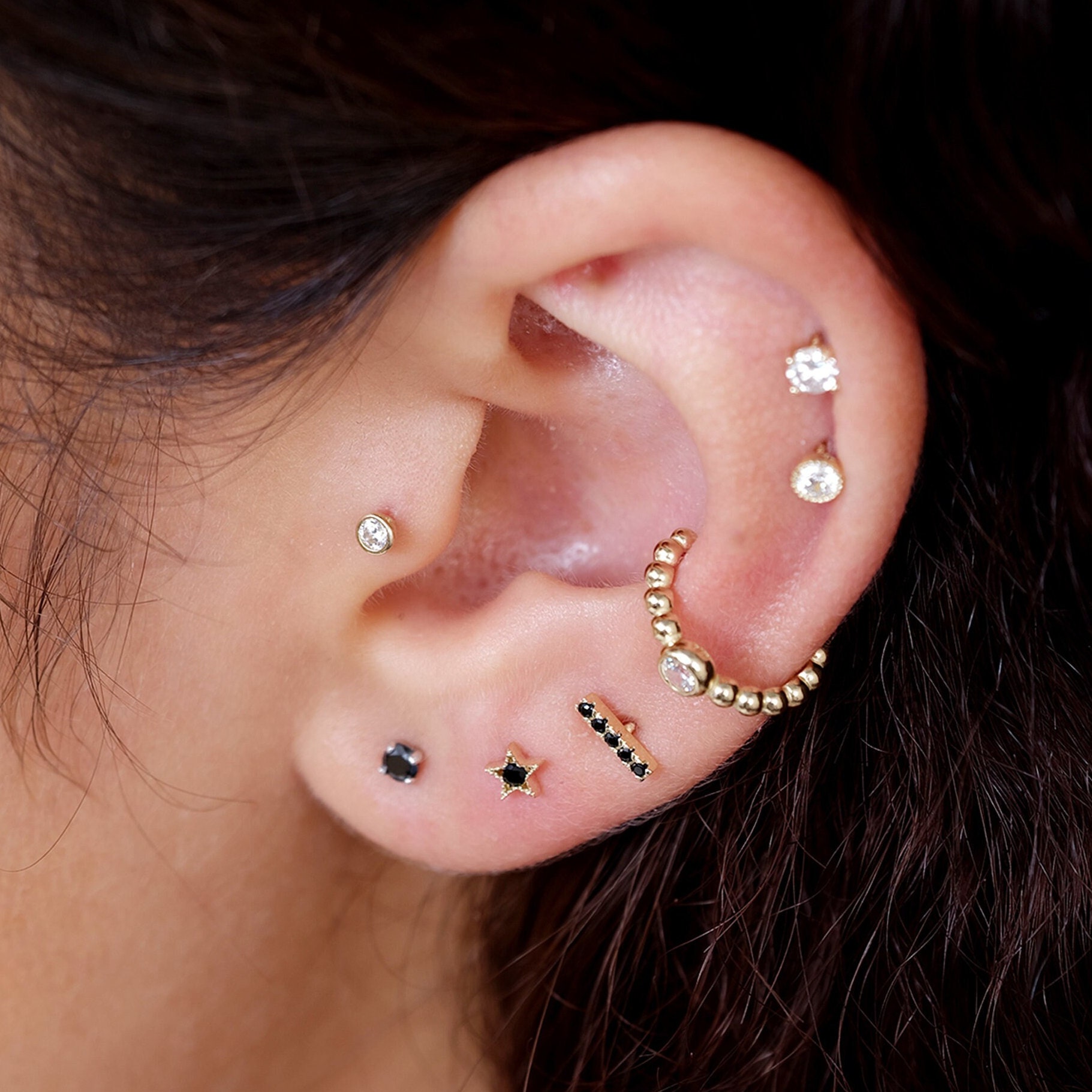 Orecchini A Perno Con Chiusura A Vite In Oro Giallo - Foto 2