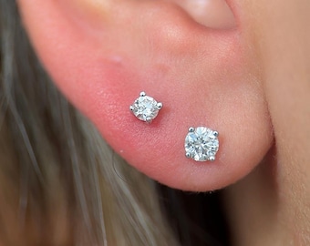 Genuine Diamond Tragus Solitaire Stud Earring, 14k White Gold, Stud for Diath Conch Helix Cartilage Piercing, Threaded Flatback, Mom Gifts