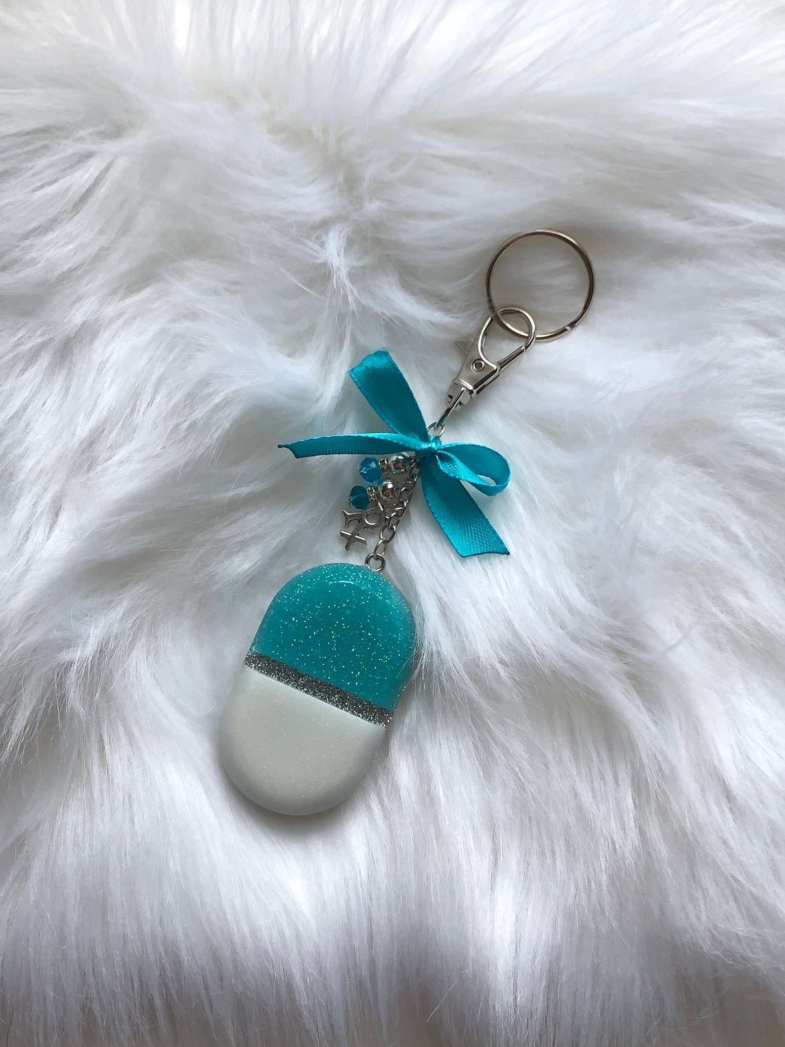 Capsule Keychain Lt Blue, Perfect for Medical Profession Pharmacist