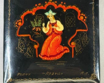 Vintage Russian Lacquer Box Folk Art Hand Painted Signed Red Interior