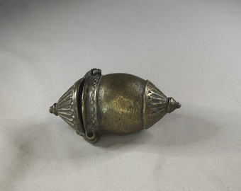 Vintage Brass Betel Nut Box: Ornate Hinged Amulet Container