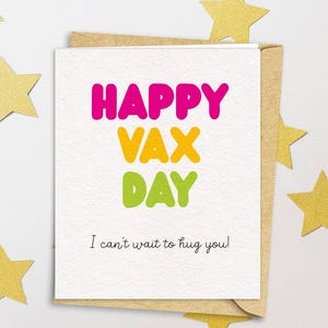 Carte heureuse de jour de vaccination | Carte de voeux Covid | Vaccin contre le coronavirus | Célébration de la pandémie | Vaxxed | Virus | J'ai hâte de te faire un câlin