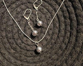 Hematite Necklace & Earrings Set, Silver Plated Chain 18in, Made in USA