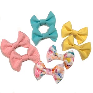 Spring piggies, pink piggy sets, aqua piggy sets, yellow piggy sets, floral pigggy sets, Easter bows, pastel bows, girls bow clips, bow clip