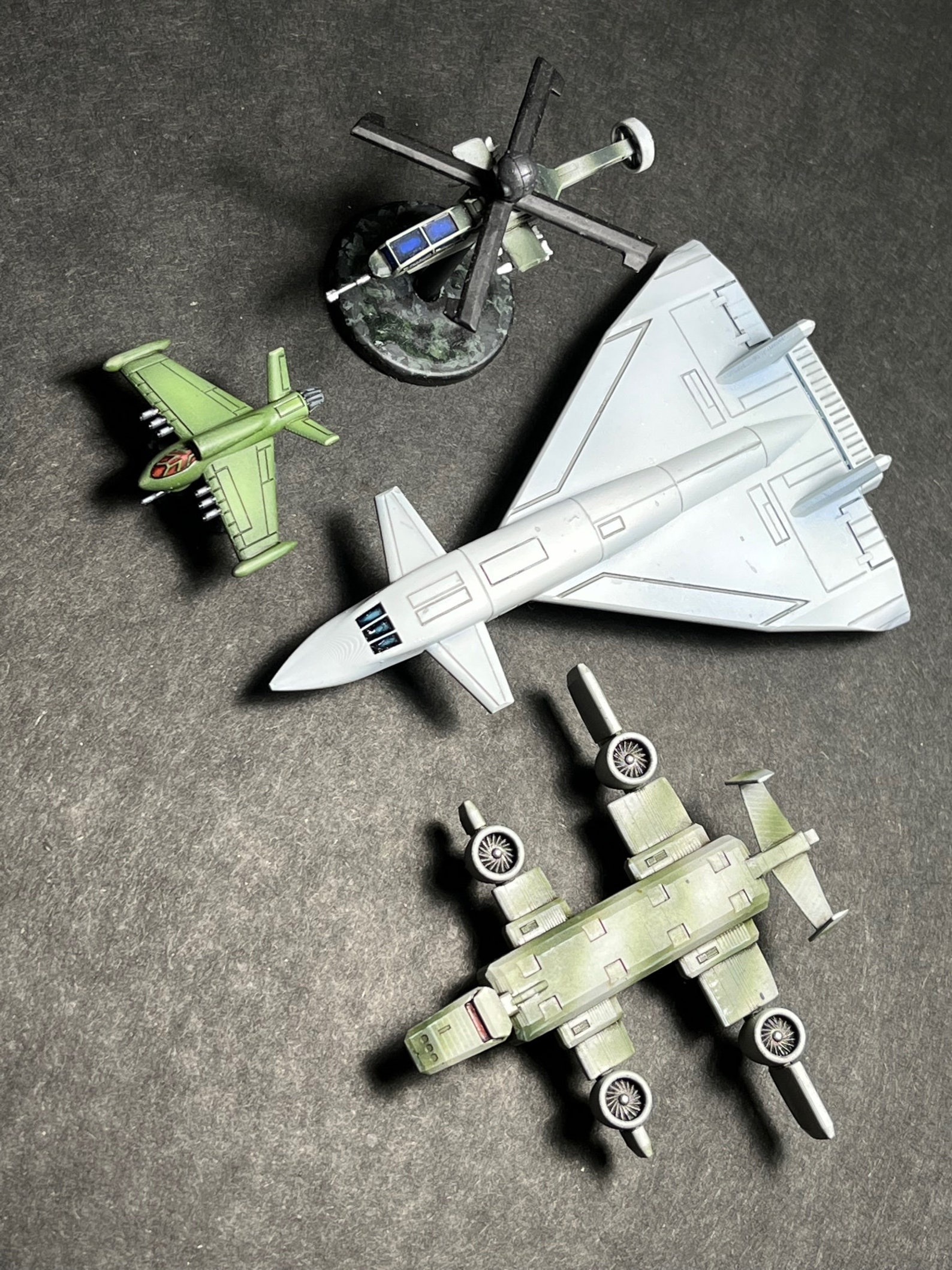 Extra Large Model Kit 6-9mm Scale Extra Large Model Hypersonic Bomber HSB-1 Model (70mm X ...