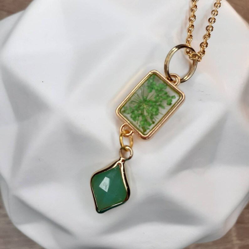 real queen Anne/'s lace necklace with glass charm enchanted fairy garden necklace Tiny forest terrarium resin pendant necklace
