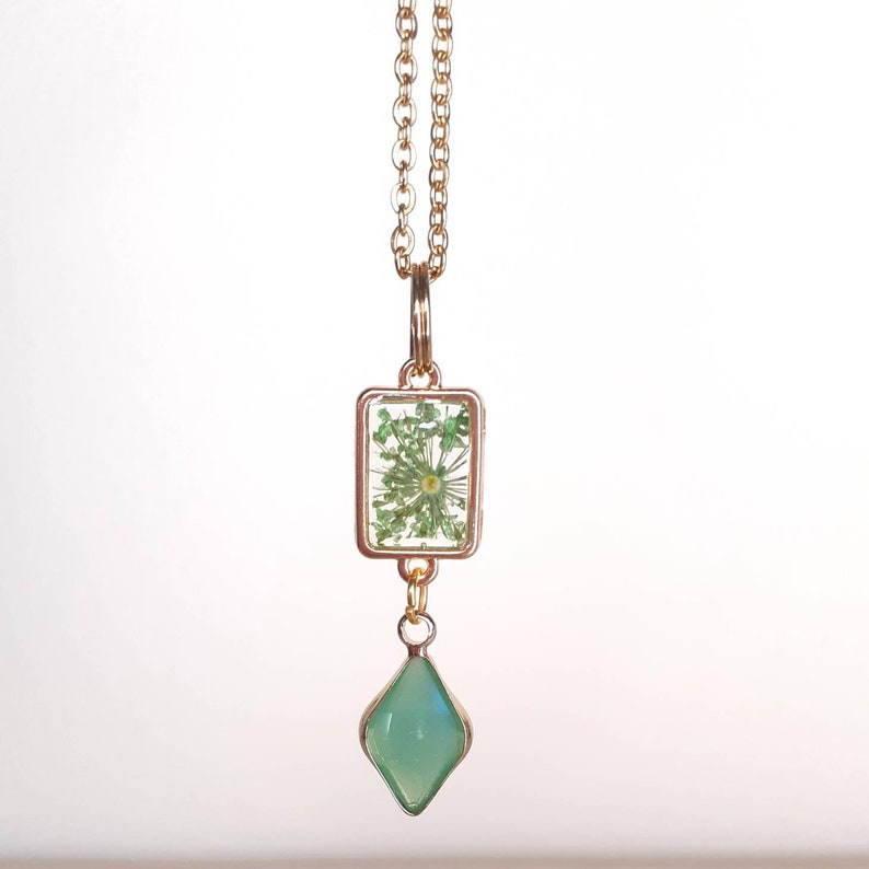 real queen Anne/'s lace necklace with glass charm enchanted fairy garden necklace Tiny forest terrarium resin pendant necklace