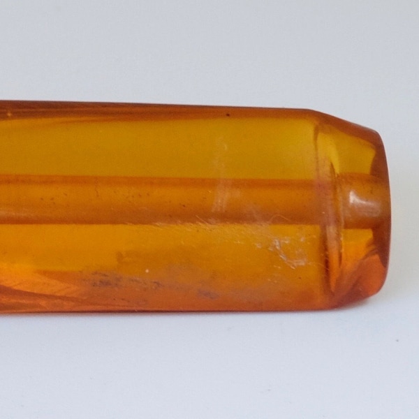 C1920 Art Deco Amber Cigarette Holder