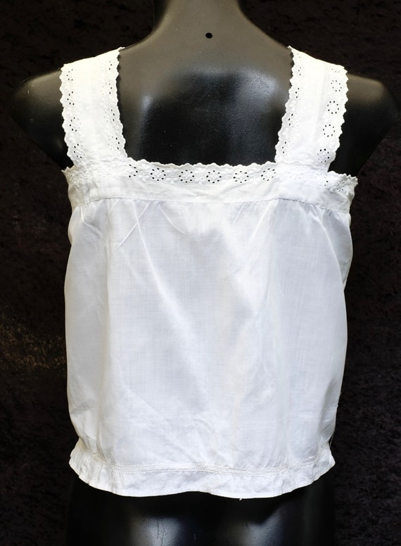 Pretty Antique White Cotton Embroidery Anglaise C… - image 5