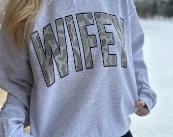 Camo Wifey Oversized Print Old School Camo Sublimated Vintage Gildan Crewneck, Gildan T-shirt,