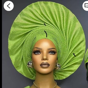 Couples Aso-oke, wedding attire, Yoruba agbada dress, Nigerian Traditional outfit, bubu and autogele.