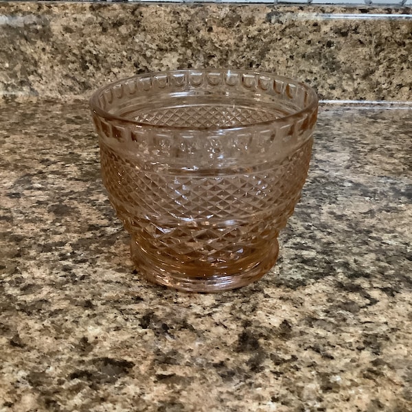 Vintage Diamond Pattern Candy Dish, Pink With Starflower Bottom