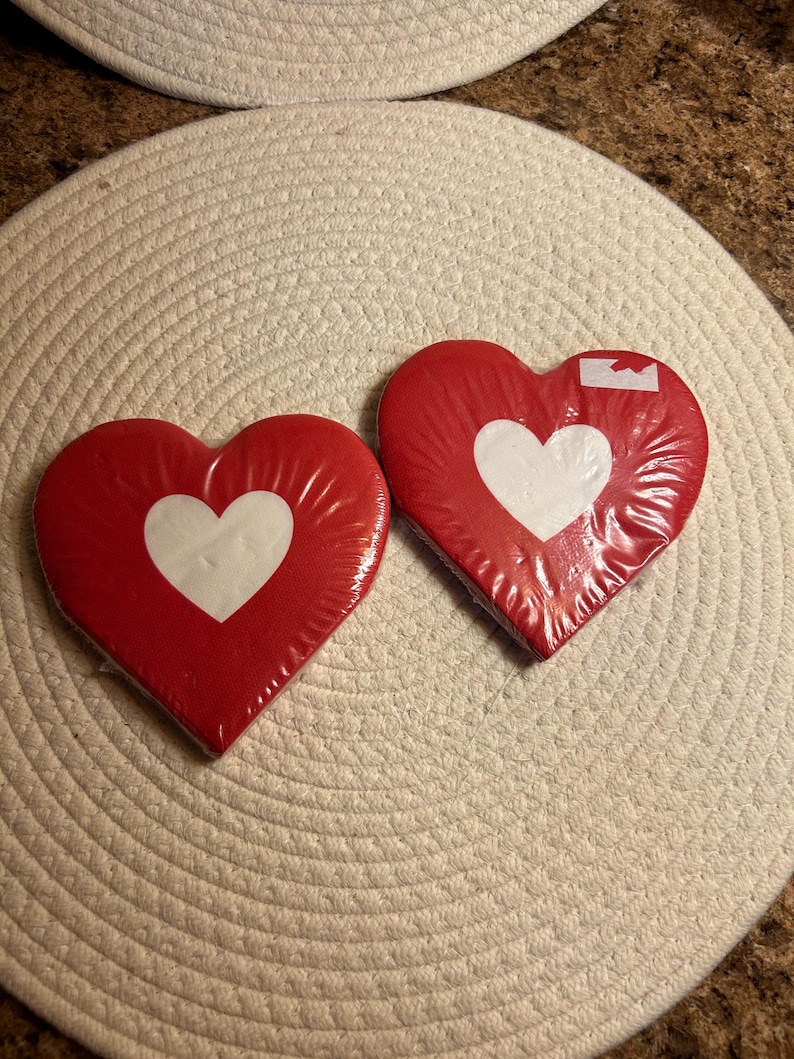 Hallmark Party Express Napkins - Thumbnail 2