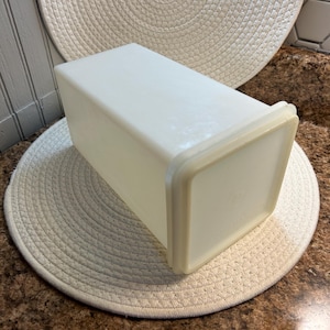 Weißer Tupperware Frost Cracker