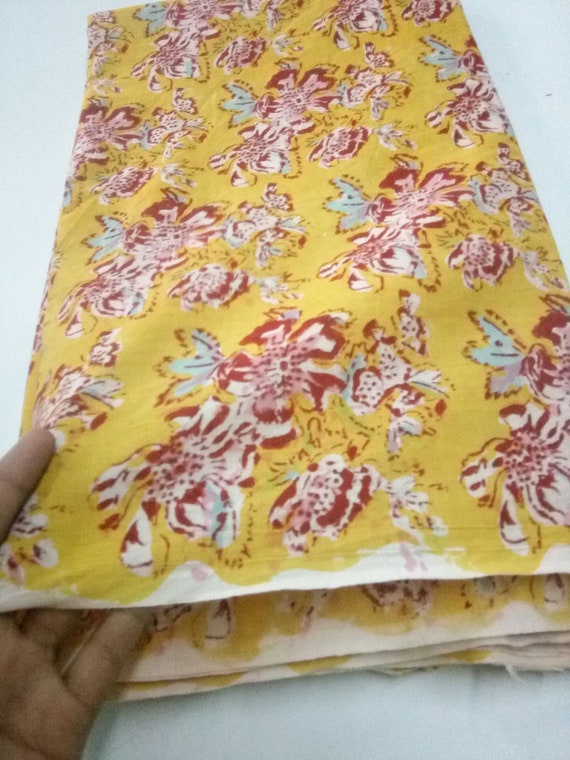 Bloque De Mano Estampados Floral Tela De Algodón Vestido Vintage Hecho a Mano Blanco Fab 5 yarda
