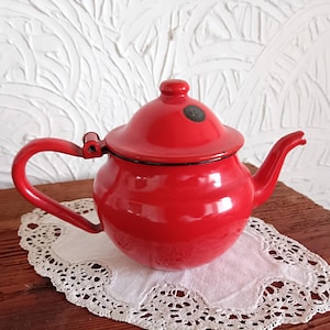 Vintage enamel coffee pot, enamel tea pot, enamel kettle jug, EMO Yugoslavia, Enamel Yugoslavia, made in YUG,  enamel vase, enamel decor
