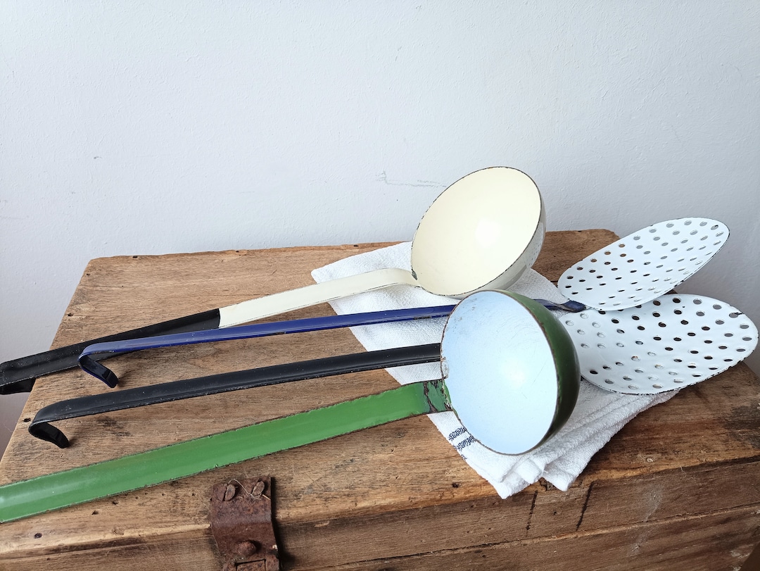 Vintage Enamel Ladle, Ladle Skimmer, Vintage Enamel Emo, Enamel Soup