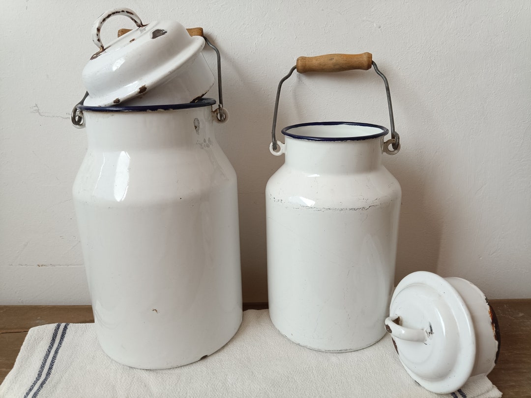 Vintage Milk Can, Enamel Milk Can With Wooden Handle, White Milk Can