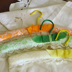Vintage hangers, Set of 3 wood clothes hangers, Satin hangers, Lace hangers, Padded hangers, Made in Italy, fro Italy, Gift from Italy.
