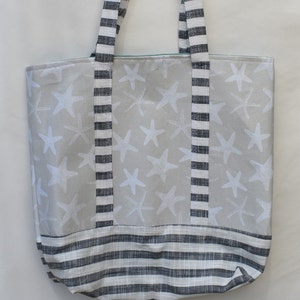 Starfish Medium Tote, Light weight, Reusable Grocery Bag, beach, Travel, Farmers Market, Purse, Library books