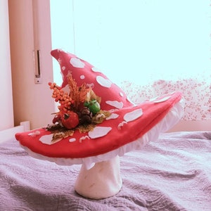 Red Mushroom Witch Hat – Festival Cosplay – Handmade Cottagecore Hat – Fairycore Costume – Forest Witch Accessory - Renfaire - Cute hat