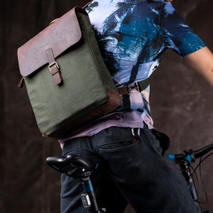 Bike Backpack, Bike Bag, Bag for Cyclists, Biker Bag, Water-Repellent Bag, Bicycle Bag, Bicycle Backpack