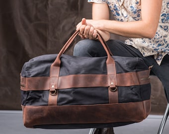 Weekender Bag for Men, Mens Weekender, Bag for Weekend, Leather Weekender, Canvas Weekend Bag made of Water-Repellent Materials
