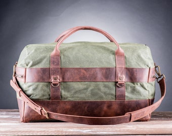 Carry on Bag, Carry on Luggage, a Canvas Luggage to Carry on, Mens Carry on, Mens Luggage to Carry on made of water-repellent materials