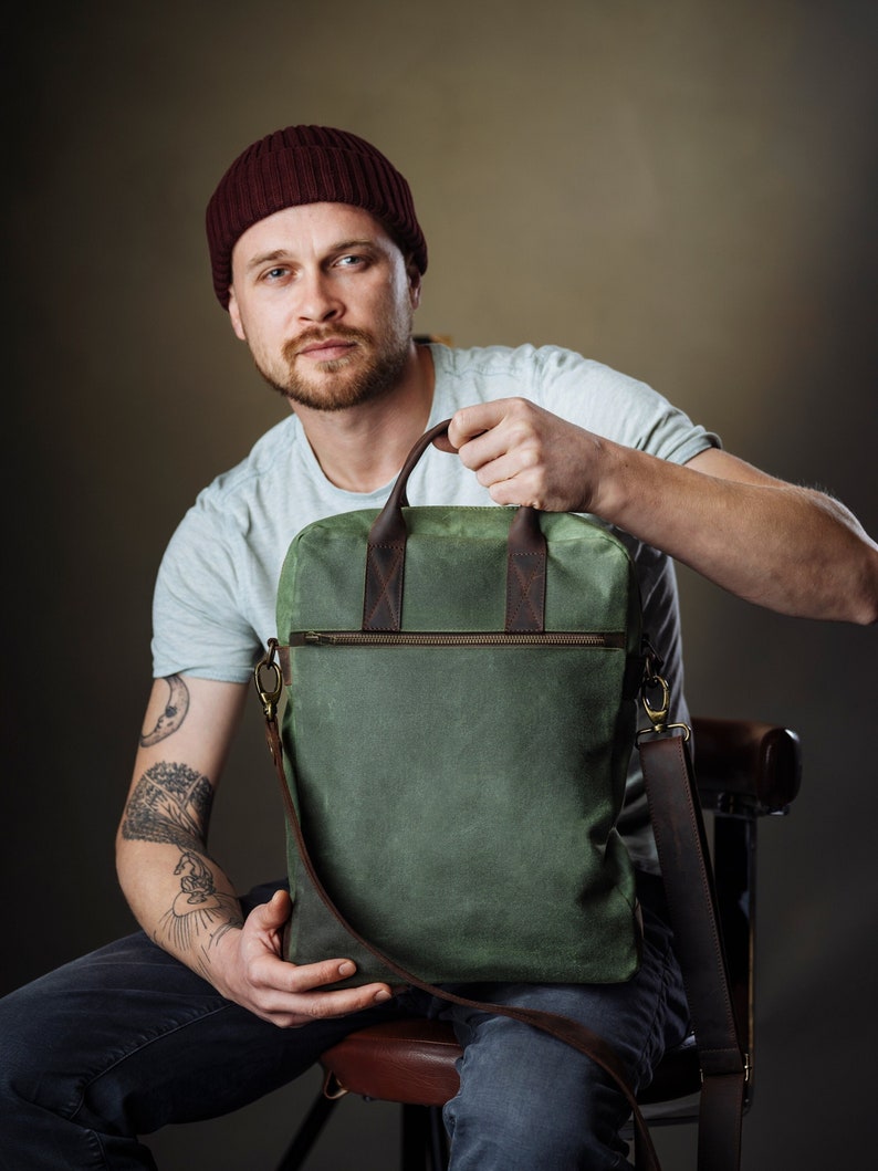 Green Computer Bag for 12 13 14 15 16 inch laptops, made of leather and waxed canvas, water-repellent and lightweight image 1