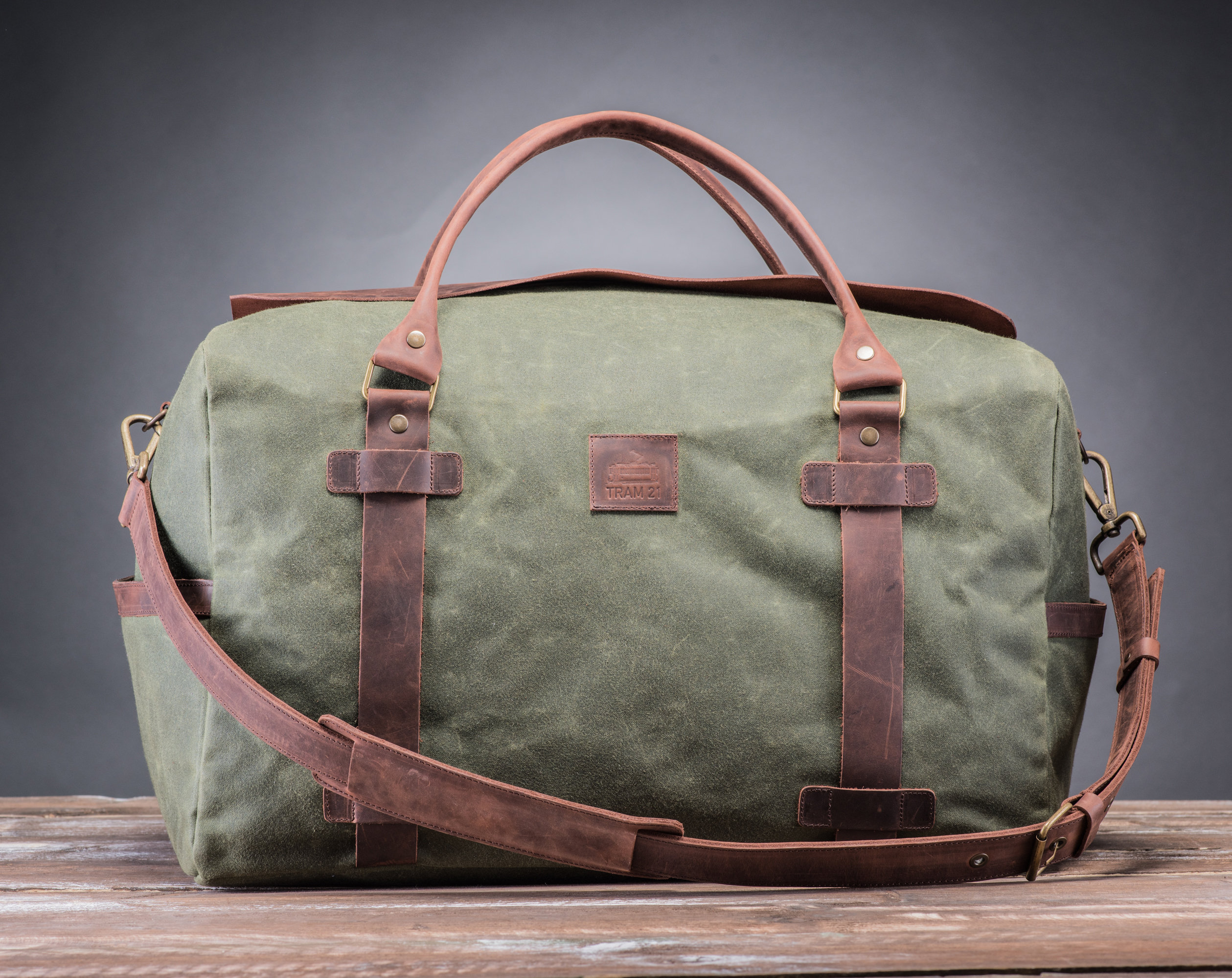 canvas cabin bag