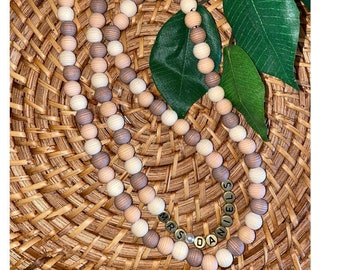 Customizable Wooden Teacher Lanyard, Wood Bead Lanyard, Beaded Lanyard, Lanyard Badge Holder, Teacher Gift