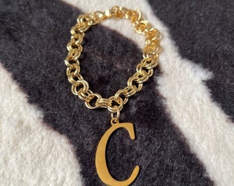 C - Initial Charm Bracelet // initial charm, 50s bracelet, 60s bracelet, charm bracelet, personalised bracelet