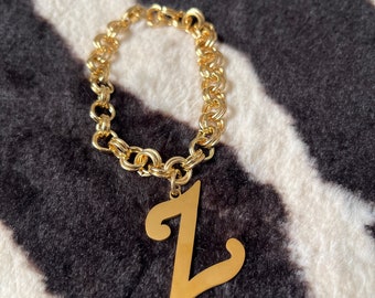 Z - Initial Charm Bracelet // initial charm, 50s bracelet, 60s bracelet, charm bracelet, personalised bracelet