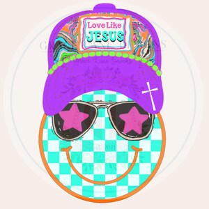 Puede incluir: Diseño gráfico de una carita sonriente con gafas de sol con lentes en forma de estrella y una gorra morada. La gorra tiene el texto "Love Like JESUS" y una cruz. La carita sonriente tiene un patrón de cuadros turquesa y blanco.