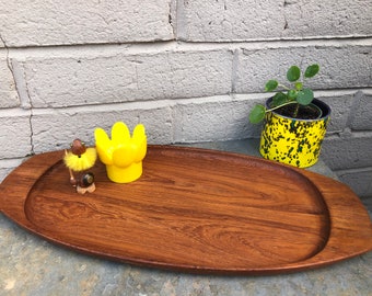 MCM Wiggers Denmark Teak Oval Surfboard Shaped Serving Tray /Charcuterie Board - Mid Century Modern/Danish Modern/Scandinavian Style Barware