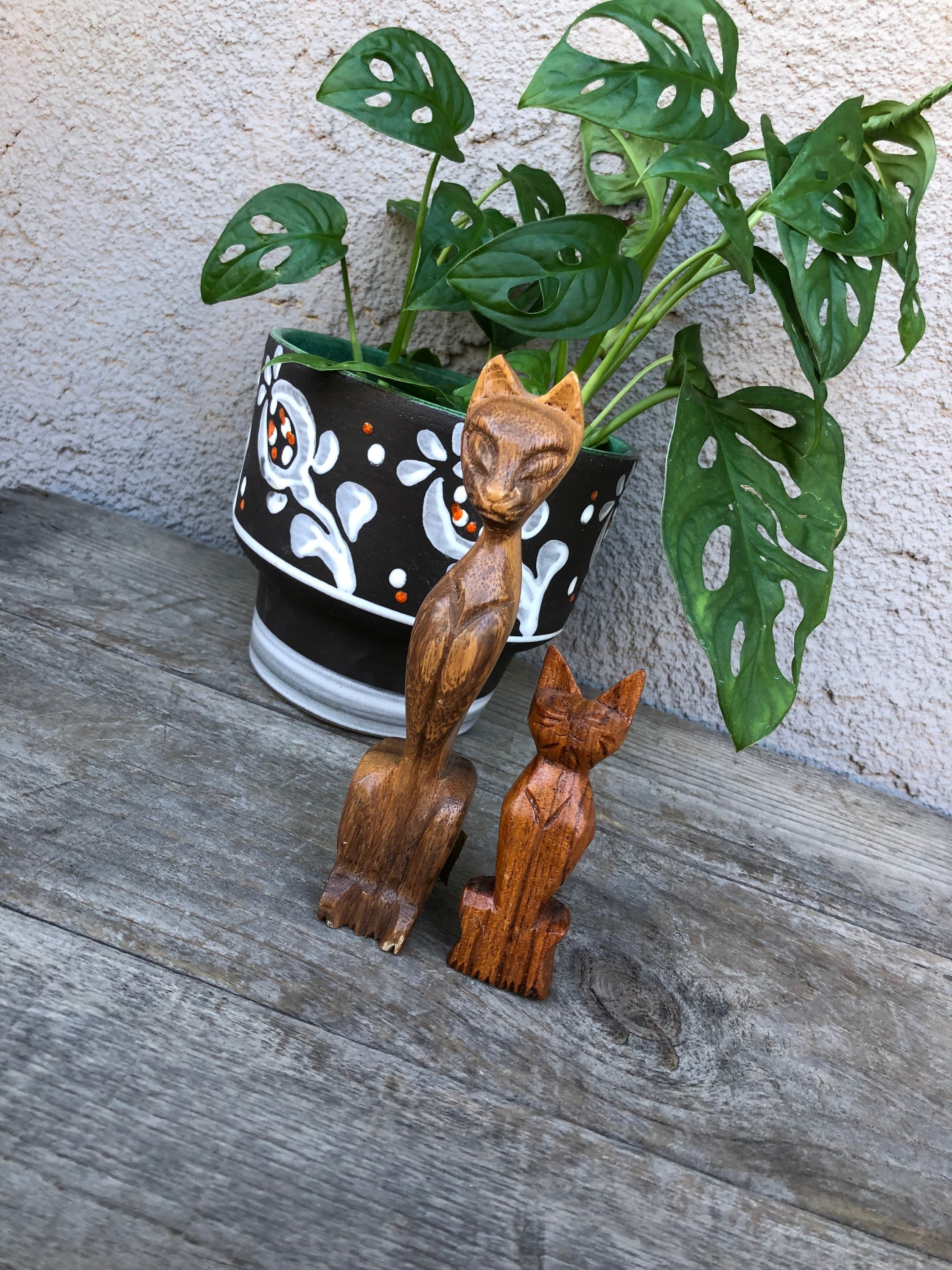 MCM Wooden Cat / Kitty / Feline Figurine - Teak / Wood - Mid