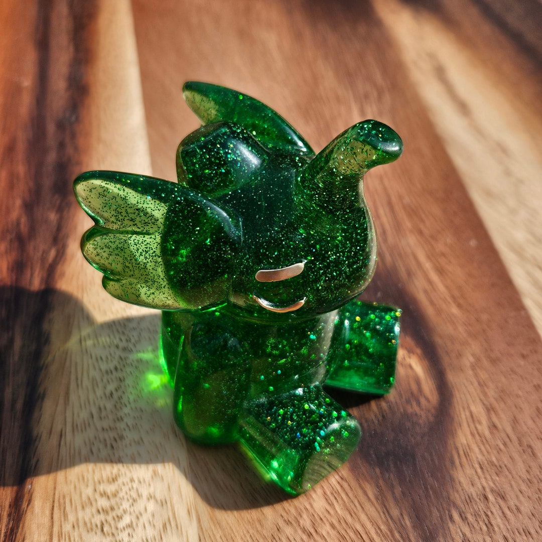 Glittery Green Elephant Figurine / Animal Figurine / Elephant Table