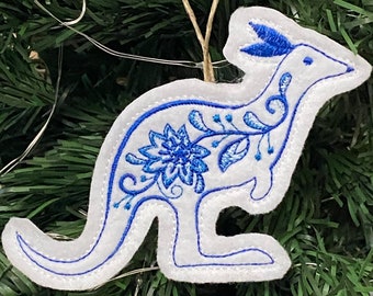Delft Blue Kangaroo Ornament. Jacobean Kangaroo Embroidered on White Felt with 3 Shades of Blue Threads. Kangaroo Lover Gift Tag.