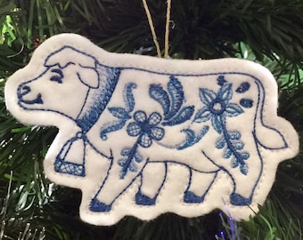 Delft Blue Cow. Embroidered Netherlands Felt Ornament.