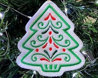 Christmas Cookie Tree Ornament Embroidered on White Felt with Green, Red and Dark Green Threads. Scandinavian Style Christmas Gift Tag.