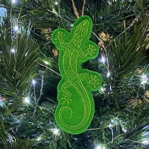 Gecko Lizard Ornament Embroidered on Apple Green Felt with a Medium Green Thread. Southwest Gecko is 5.75 Long by 2.35 Wide. image 1