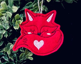 Sleeping Fox with Heart Ornament Embroidered on Felt. Several Colors Available. Fox Lover Gift for Valentine's Day, Christmas, Birthday.