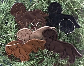 Dachshund Ornaments in Any Color. Embroidered Felt Ornaments. Black, Brown, Dark Brown, Reddish Brown Wiener Dogs with Twine Hanging Loop.