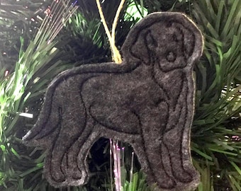 Black Lab Ornament. Felt Black Lab Dog. Black Lab Lover Gift. Felt Christmas Ornament. Embroidered Christmas Decor.