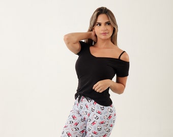 Ensemble pyjama capri pour femme. Élégant et amusant Motifs uniques. Parfait pour les cadeaux ! Modèles uniques.