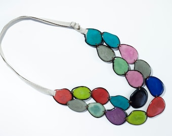 Multi Color Tagua Statement Necklace Set avec Boucles d’oreilles-Eco Friendly et Sustainable Jewelry-Unusual Gift