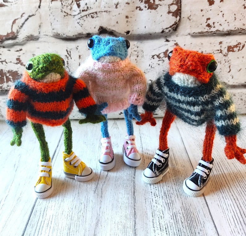 Knitted to Order You Choose the Colours Hand Knitted Frog, Collectable