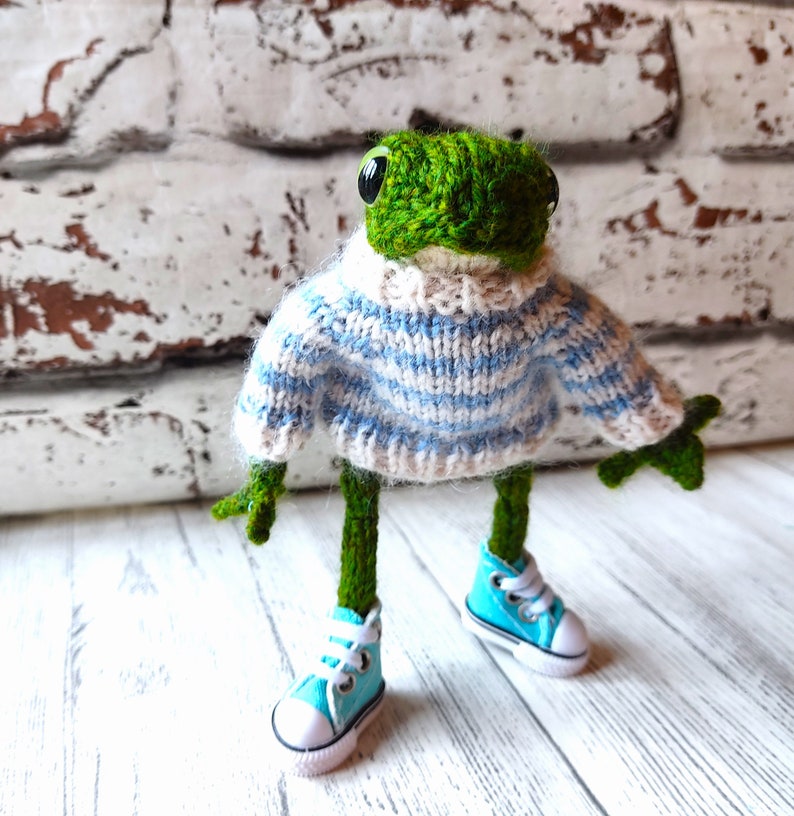 Knitted to Order You Choose the Colours Hand Knitted Frog, Collectable